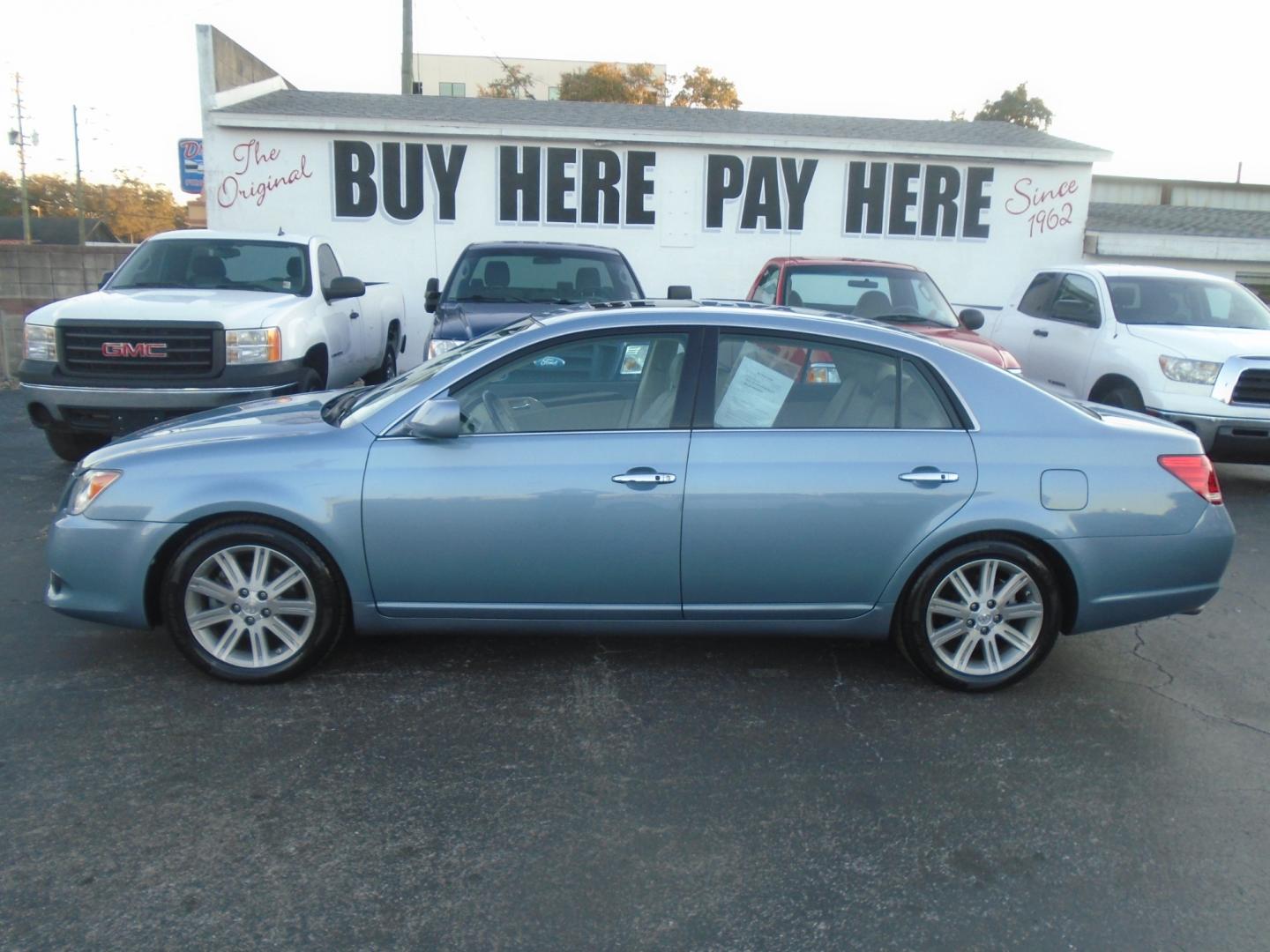 2008 Toyota Avalon (4T1BK36B68U) , located at 6112 N Florida Avenue, Tampa, FL, 33604, (888) 521-5131, 27.954929, -82.459534 - Photo#0